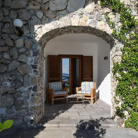 Vip Class With A Magnificent View And A Swimming Pool Tatil Evi Conca dei Marini