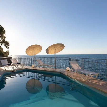 Vip Class With A Magnificent View And A Swimming Pool